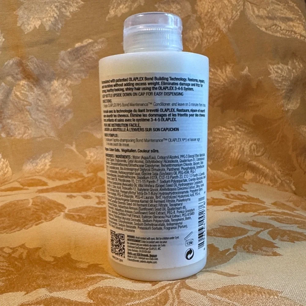 OLAPLEX No.5 Bond Maintenance Conditioner in Cream - Picture 2 of 4